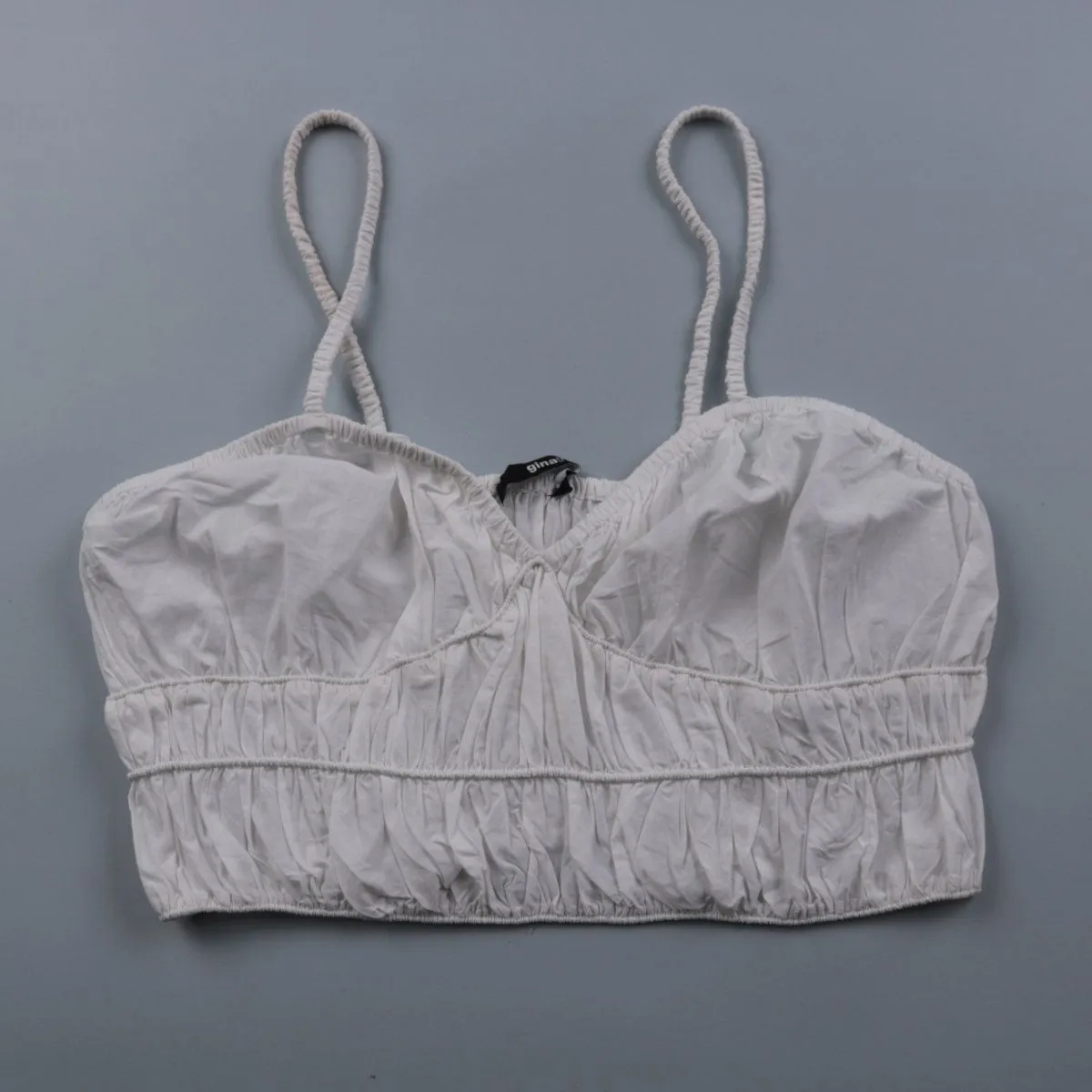 топ Gina Tricot
