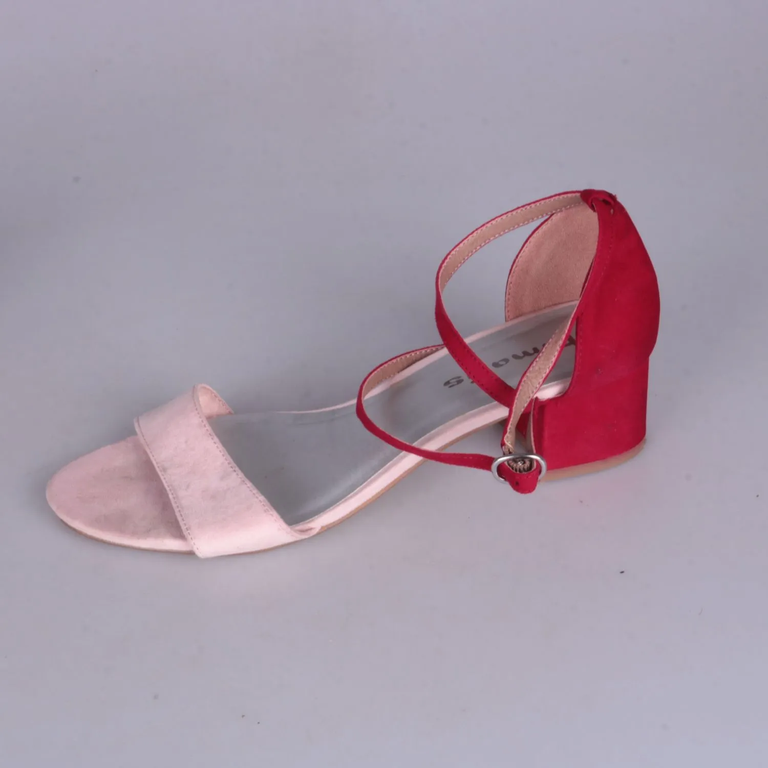 босоножки Tamaris